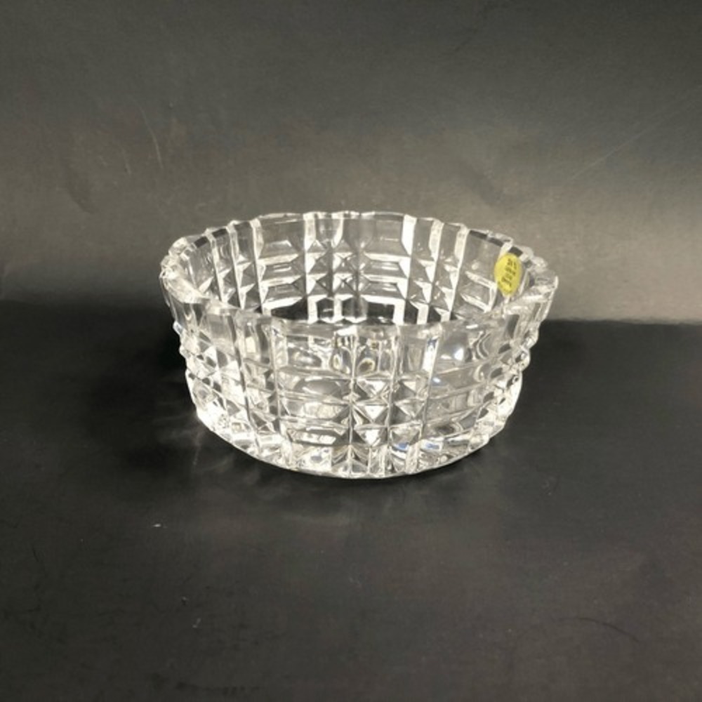 24% Lead Crystal Bowl Made in Poland Cut Glass Starburst Base‎ Candy Dish 4.5"